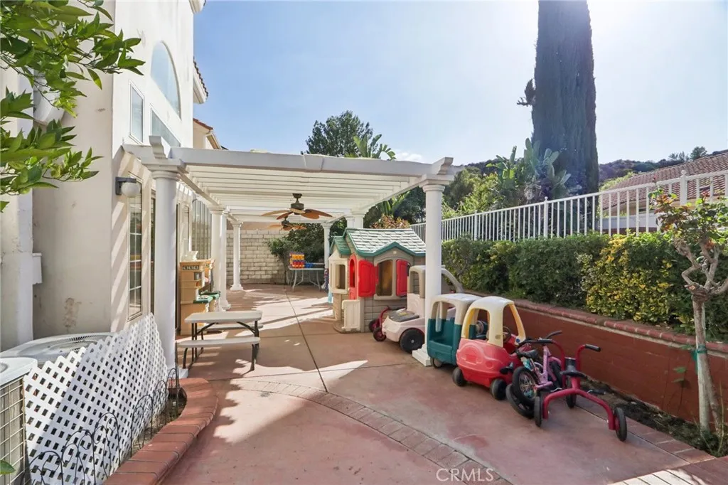 25507 Longfellow Place, Stevenson Ranch, California 91381 home-pic-64