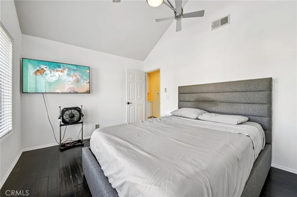 25507 Longfellow Place, Stevenson Ranch, California 91381 home-pic-44