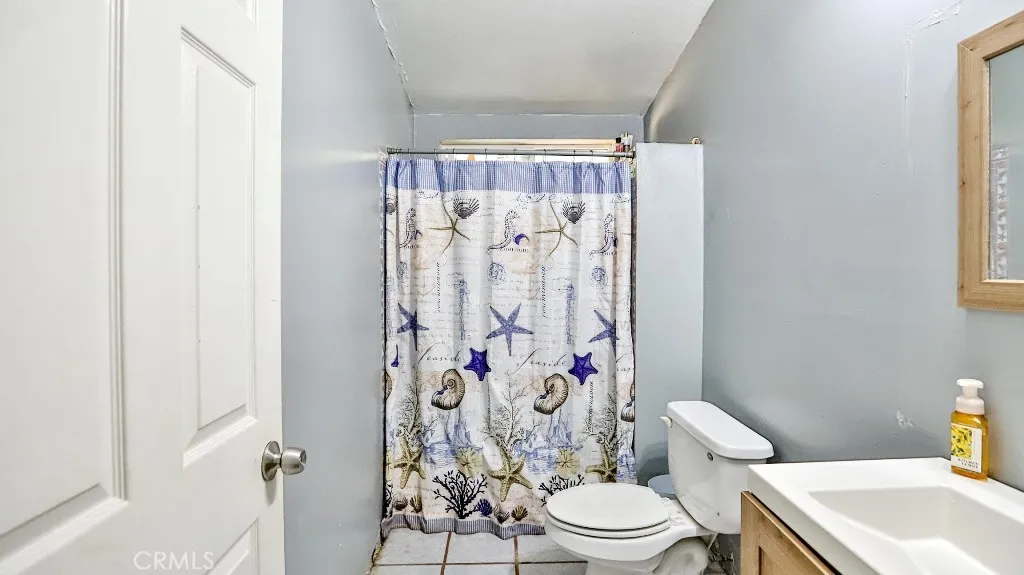 2810 11th Street, Riverside, California 92507 home-pic-11