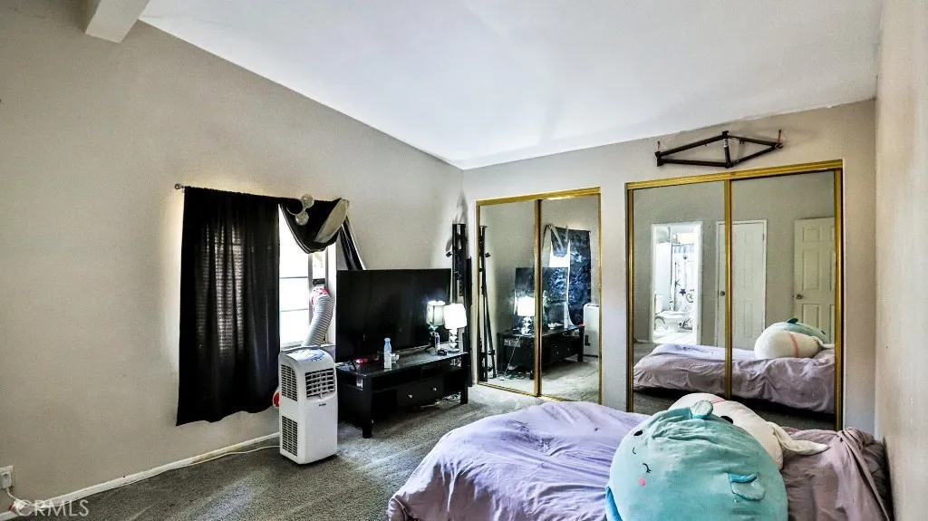 2810 11th Street, Riverside, California 92507 home-pic-8