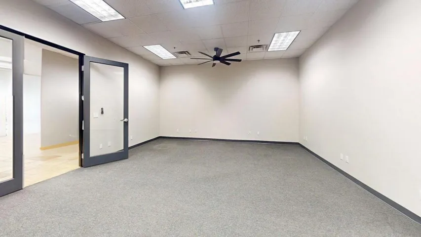 39301-badger-st-suite-500-Other-Defurnis