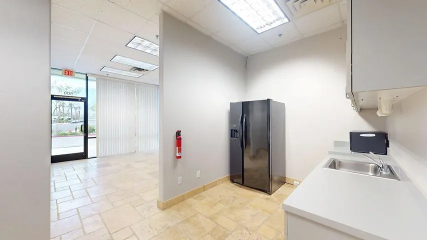 39301-badger-st-suite-500-04072025_10593