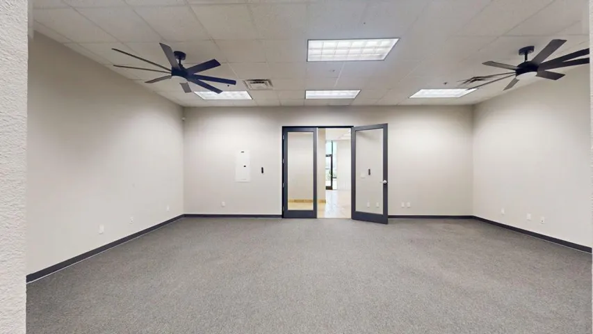39301-badger-st-suite-500-04072025_10582