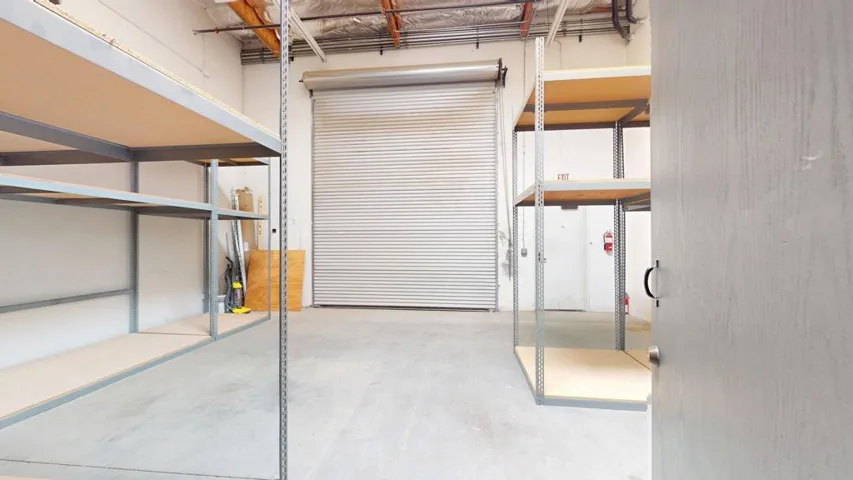 39301-badger-st-suite-500-04072025_10591