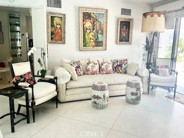 730 Santiago Avenue, Long Beach, California 90804 home-pic-15