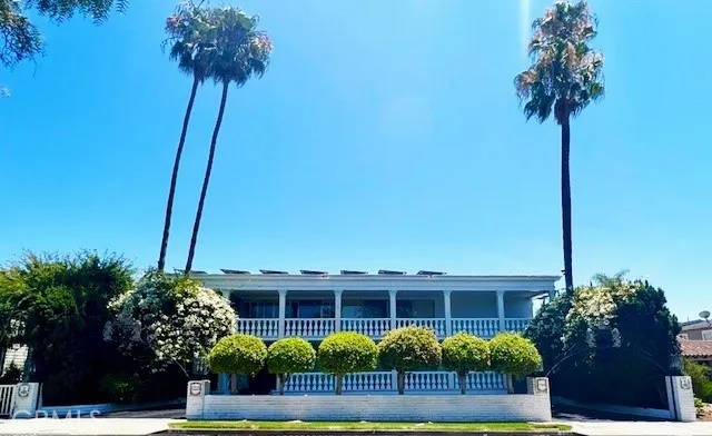 730 Santiago Avenue, Long Beach, California 90804 home-pic-0