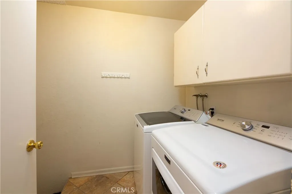 2583 Sandpebble Lane, Brea, California 92821 home-pic-22