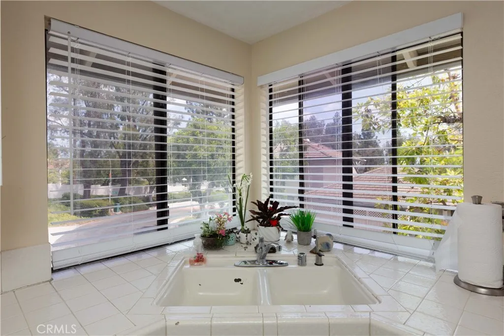 2583 Sandpebble Lane, Brea, California 92821 home-pic-8
