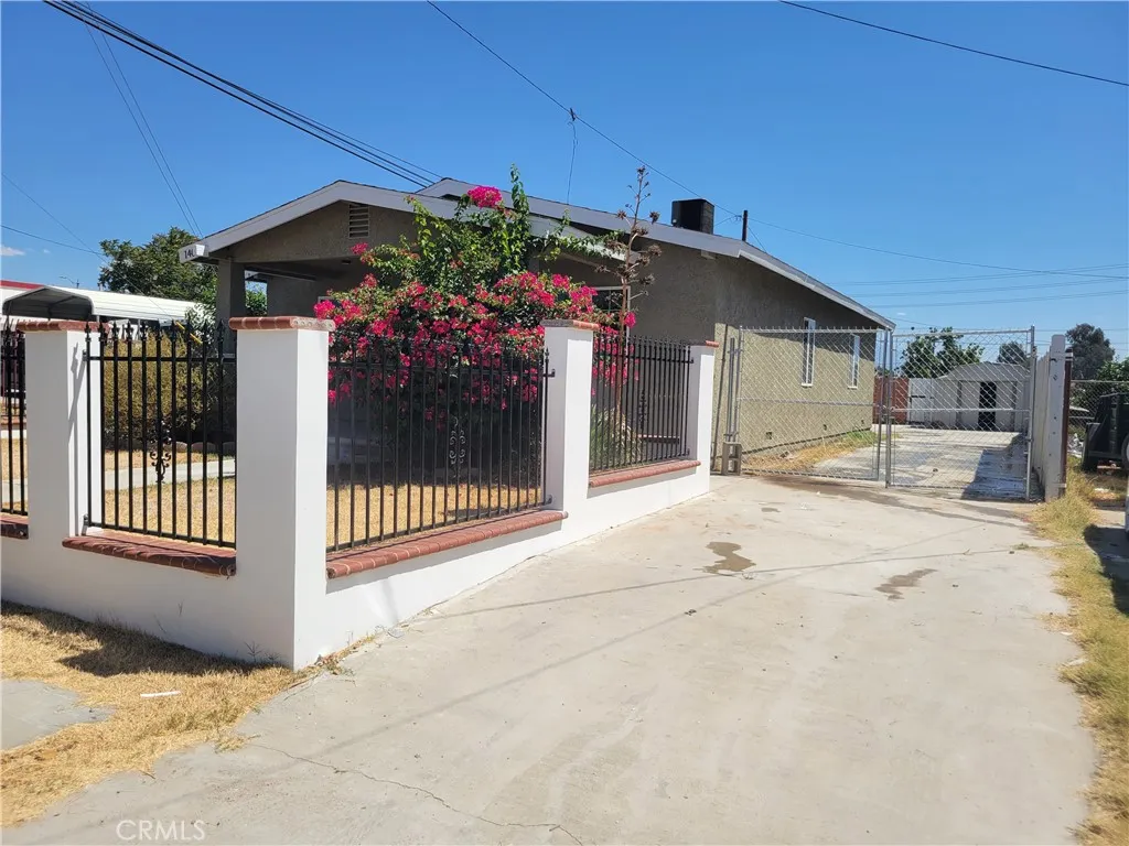 140 N 4th Street, Colton, California 92324 home-pic-2