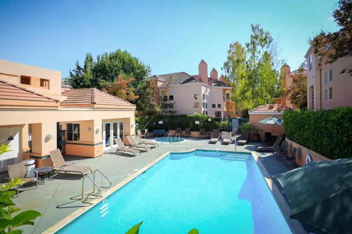 994 Alpine Terrace 2, Sunnyvale, California 94086