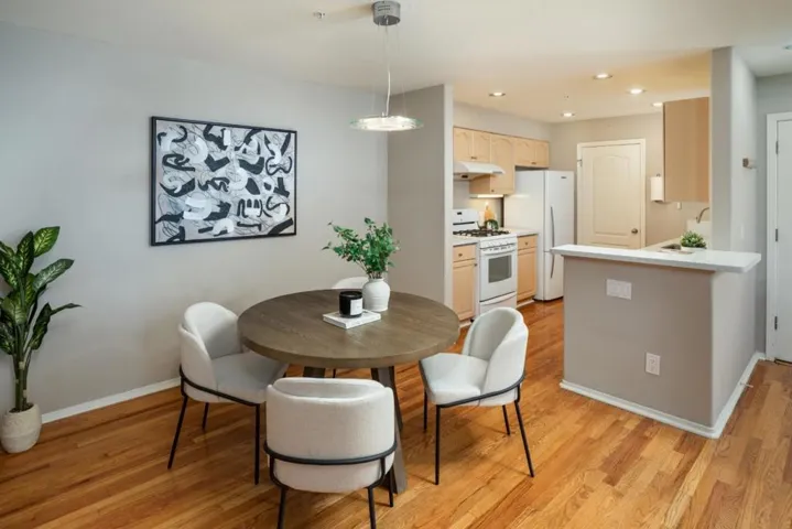 994 Alpine Terrace 2, Sunnyvale, California 94086