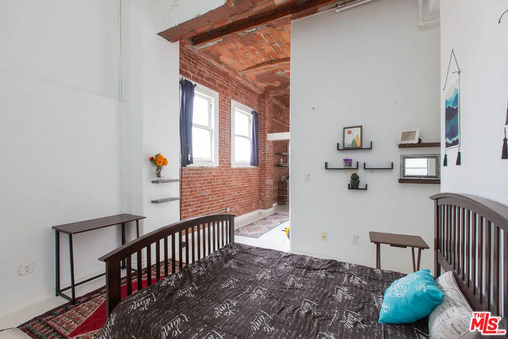 215 W 7th Street 1301, Los Angeles, California 90014 home-pic-15