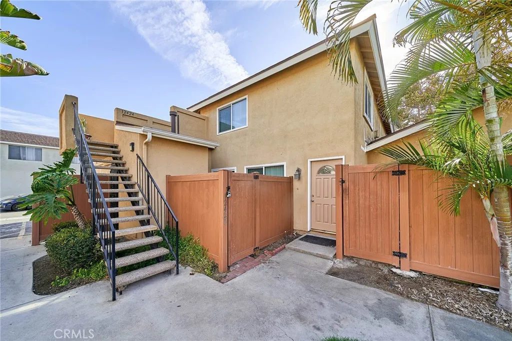 12422 Cuesta Drive, Cerritos, California 90703, 2 Bedrooms Bedrooms, ,1 BathroomBathrooms,Residential,For Sale,Cuesta,RS25196891