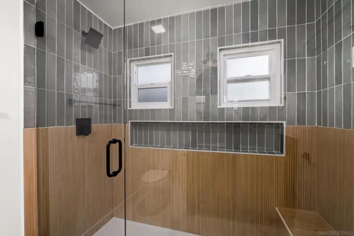 5061 Onstad St, San Diego, California 92110