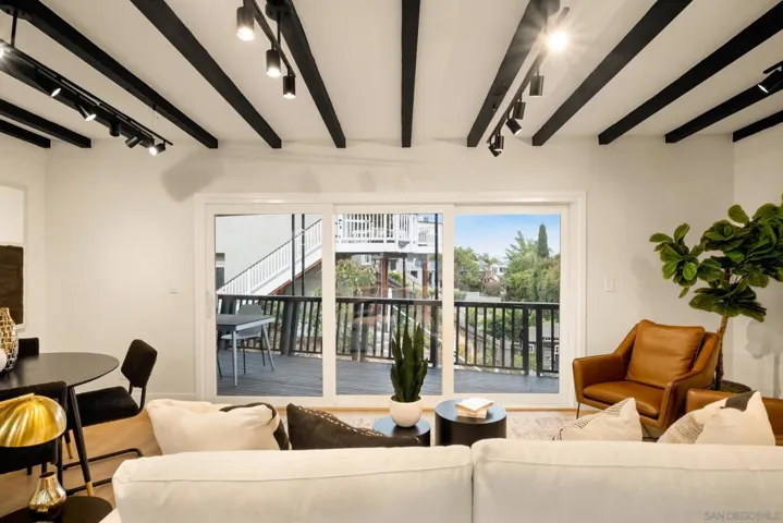 5061 Onstad St, San Diego, California 92110