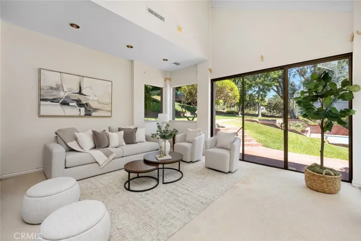 15269 Carretera Drive, Whittier, California 90605