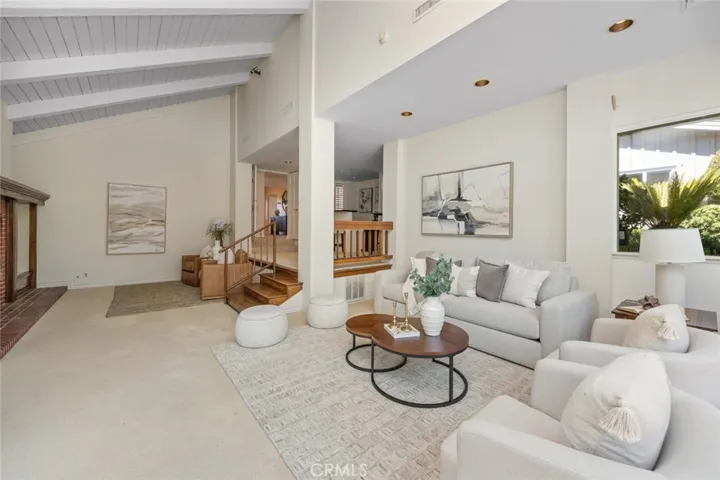 15269 Carretera Drive, Whittier, California 90605