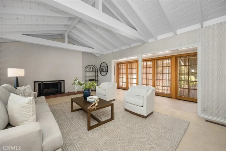15269 Carretera Drive, Whittier, California 90605