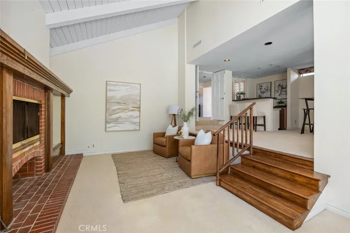 15269 Carretera Drive, Whittier, California 90605