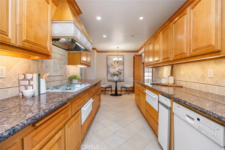 15269 Carretera Drive, Whittier, California 90605