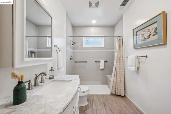 2342 Grant St, Berkeley, California 94703