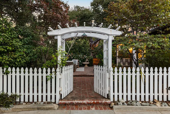 782 Arroyo Blvd 044-mls