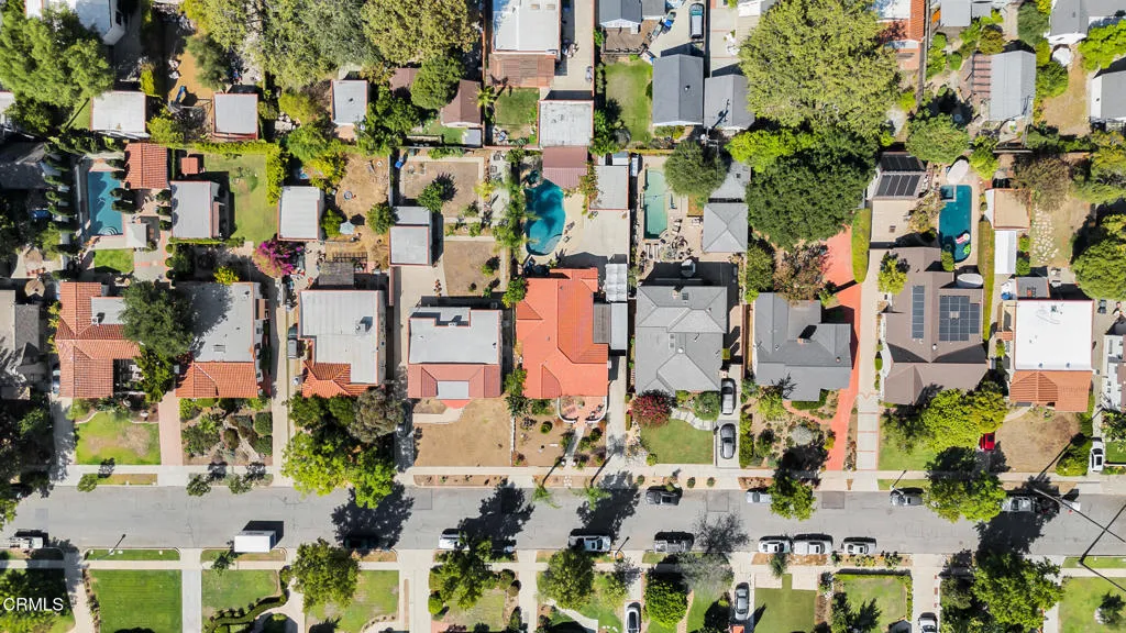 1807 Vistillas Road, Altadena, California 91001 home-pic-33
