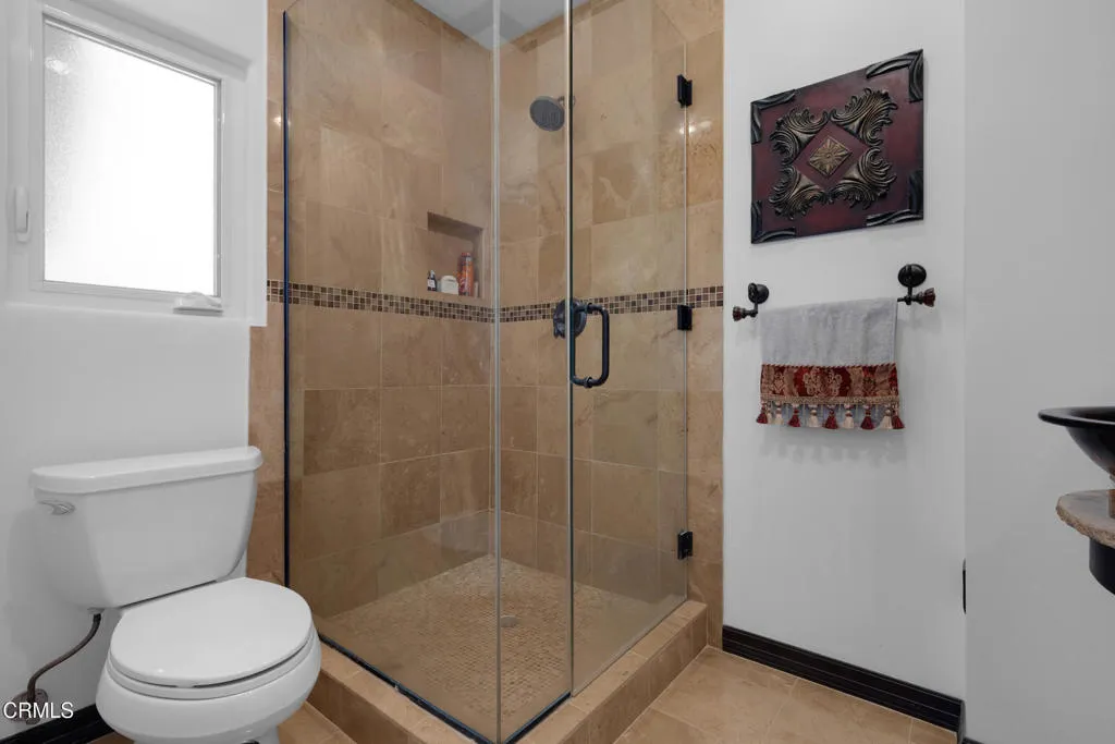 1807 Vistillas Road, Altadena, California 91001 home-pic-25