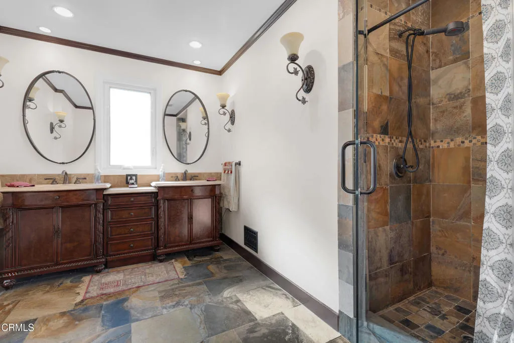 1807 Vistillas Road, Altadena, California 91001 home-pic-18