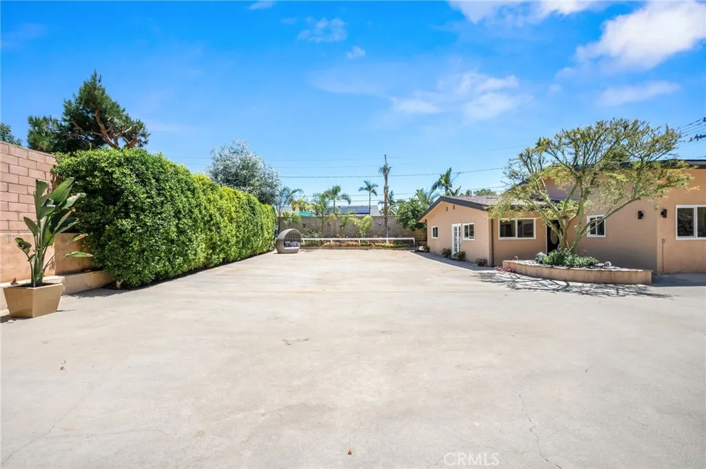 5905 Old Wheeler Road, La Verne, California 91750 home-pic-12