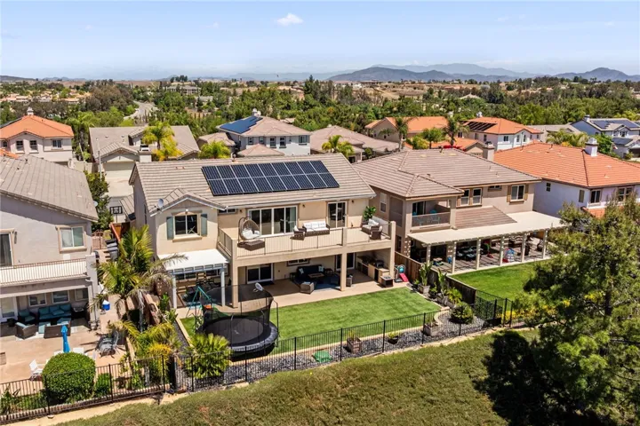 32833 Northshire Circle, Temecula, California 92592