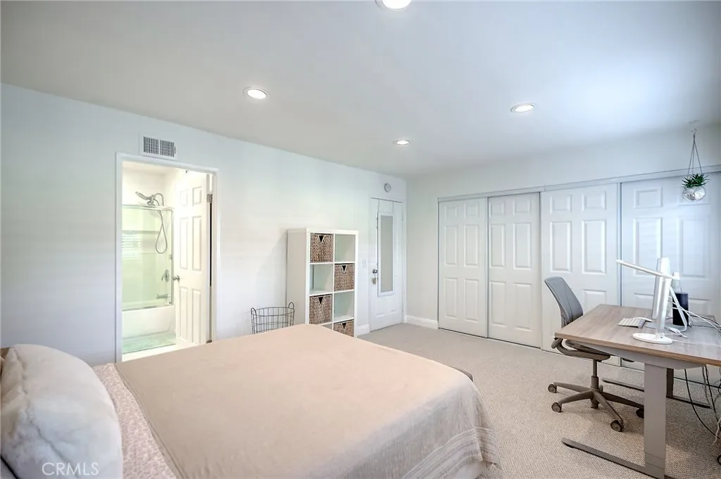 479 Serento Circle, Thousand Oaks, California 91360 home-pic-30