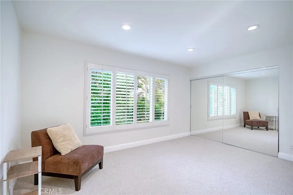 479 Serento Circle, Thousand Oaks, California 91360 home-pic-37