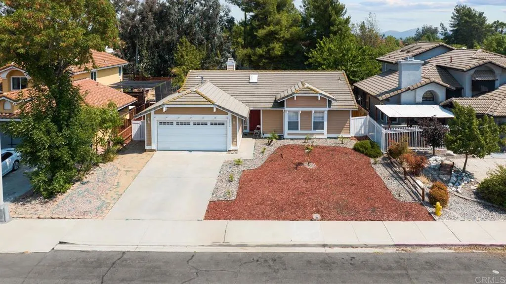 39938 Pearl Drive, Murrieta, California 92563, 3 Bedrooms Bedrooms, ,2 BathroomsBathrooms,Residential,For Sale,Pearl,PTP2506718