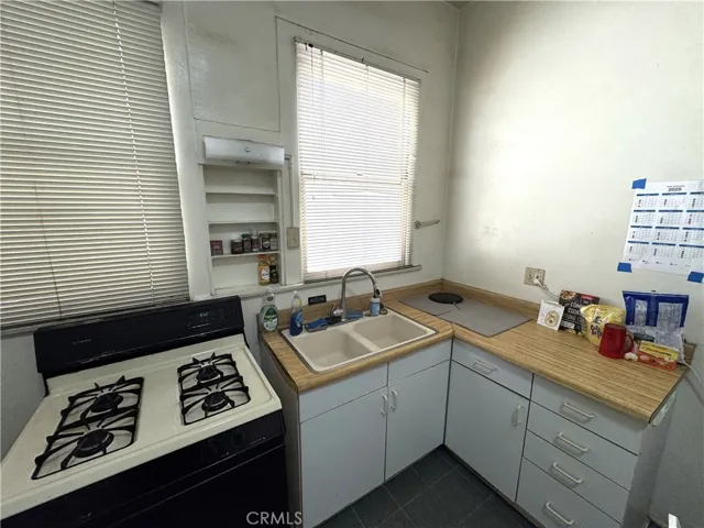 209 S Michigan Avenue R3, Pasadena, California 91106
