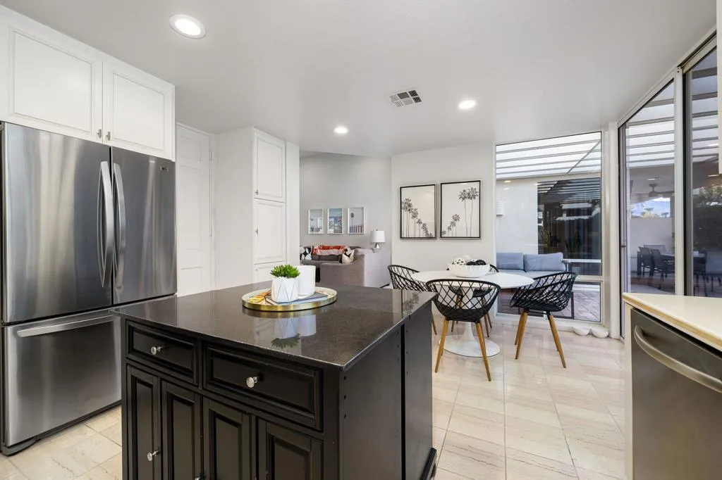 75720 Vista Del Rey, Indian Wells, California 92210 home-pic-13