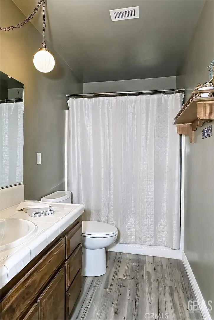 22704 Sitting Bull Road, Apple Valley, California 92308 home-pic-9