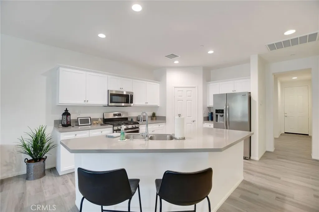 383 Song Bird, Beaumont, California 92223 home-pic-14