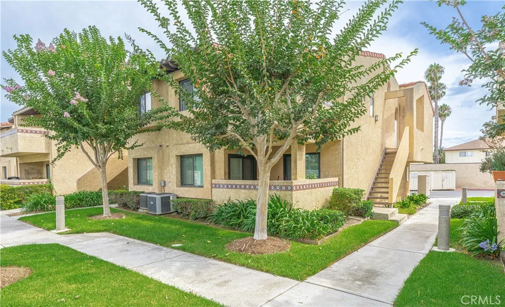 17333 Brookhurst Street C9, Fountain Valley, California 92708, 1 Bedroom Bedrooms, ,1 BathroomBathrooms,Residential,For Sale,Brookhurst,OC25196779