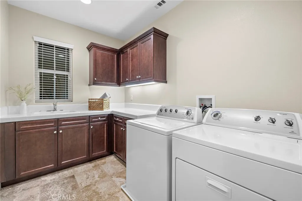 19458 Raptor Court, Walnut, California 91789 home-pic-30