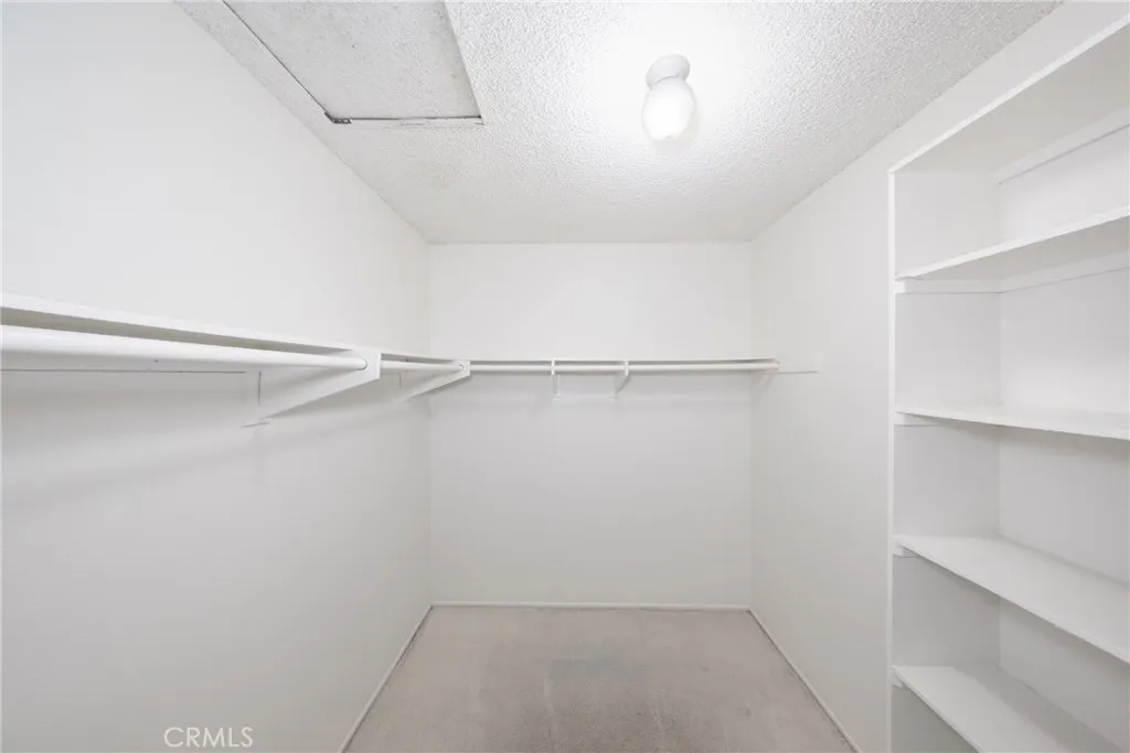 Walk in closet