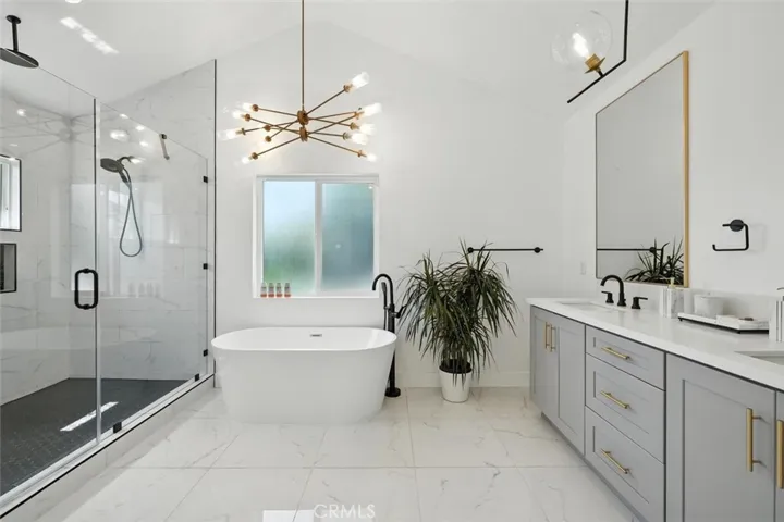 8309 Westlawn Avenue, Westchester, California 90045