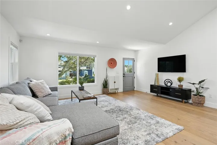 8309 Westlawn Avenue, Westchester, California 90045