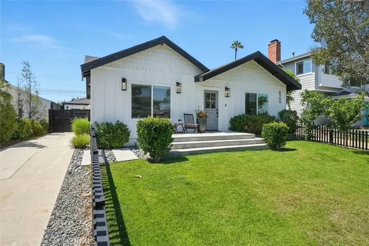 8309 Westlawn Avenue, Westchester, California 90045