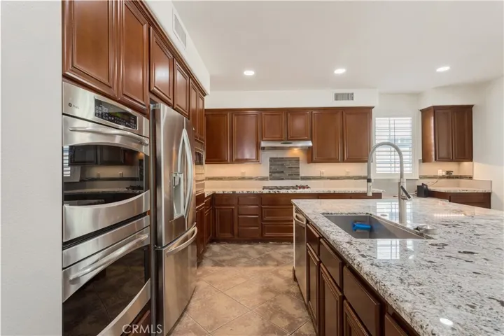 45471 Olive Court, Temecula, California 92592