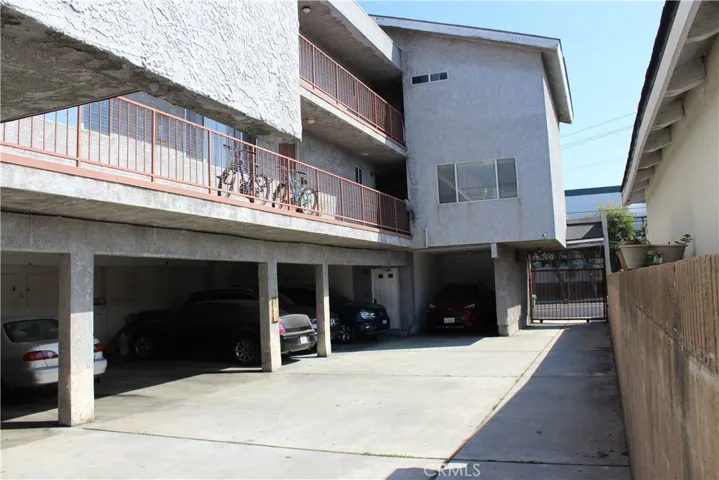 4707 W 120th Street, Hawthorne, California 90250