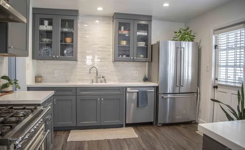2925 Graceland Way, Glendale, California 91206