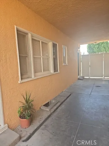 1222 E 10th Street, Long Beach, California 90813