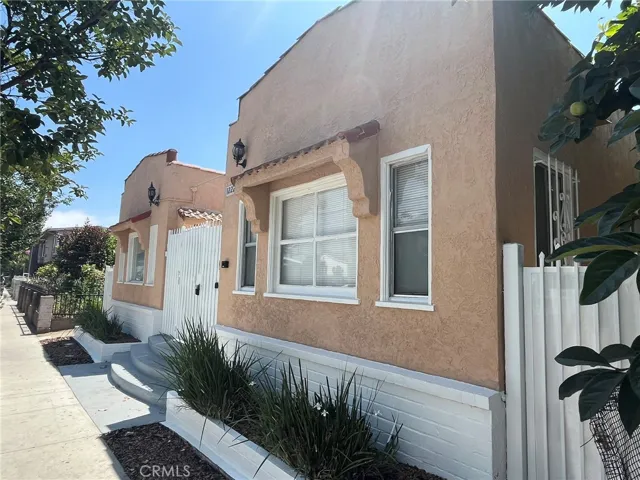 1222 E 10th Street, Long Beach, California 90813
