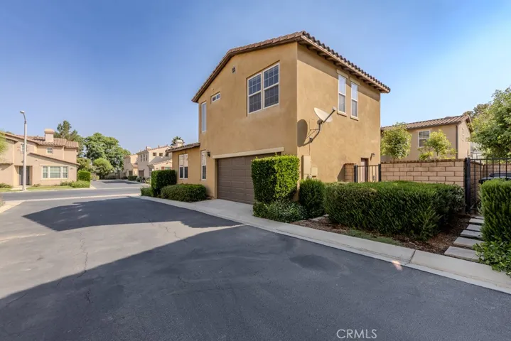 2874 Echo Springs Drive, Corona, California 92883